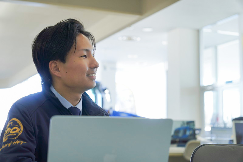 日本ニューホランドの営業職（カスタマーアドバイザー）